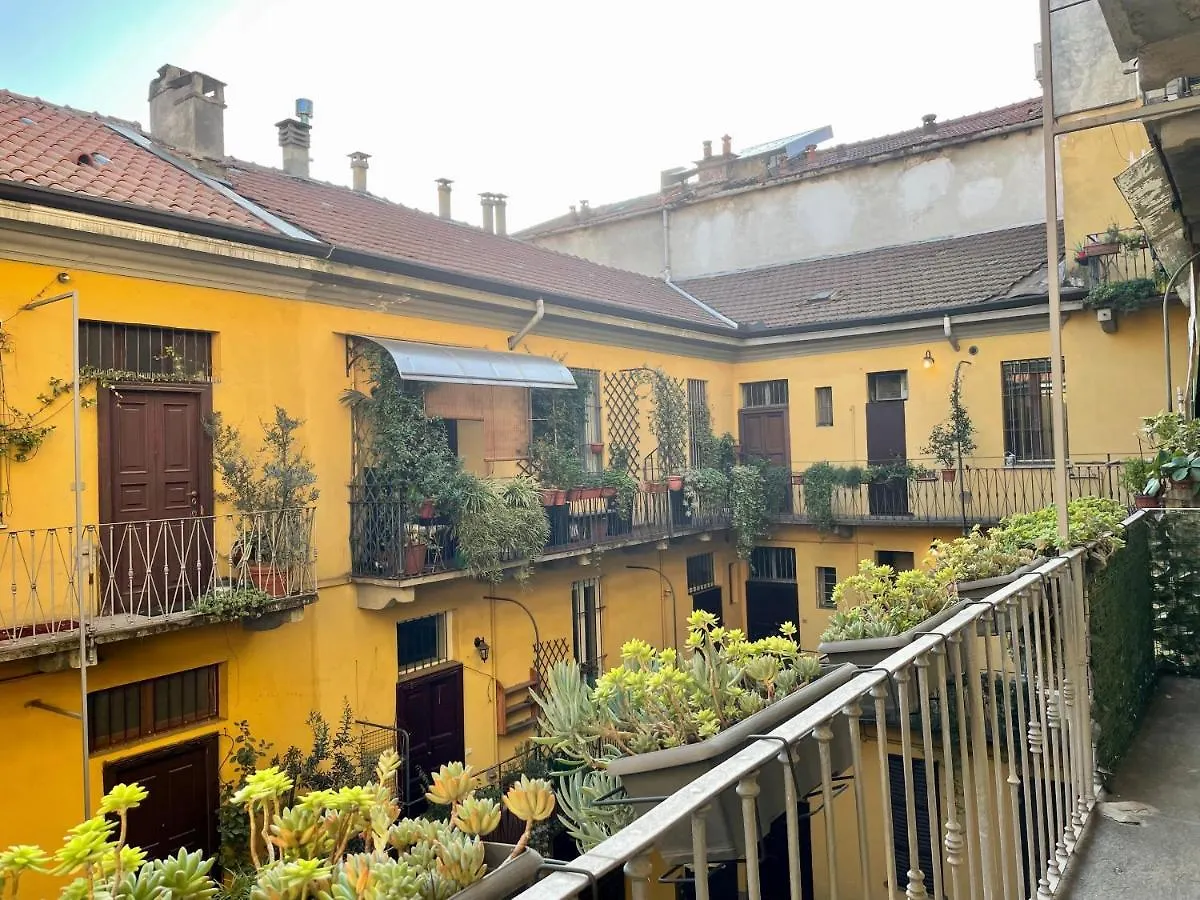 Appartamento La Casa di Ringhiera in SARPI-SEMPIONE-MOSCOVA Milano Italia